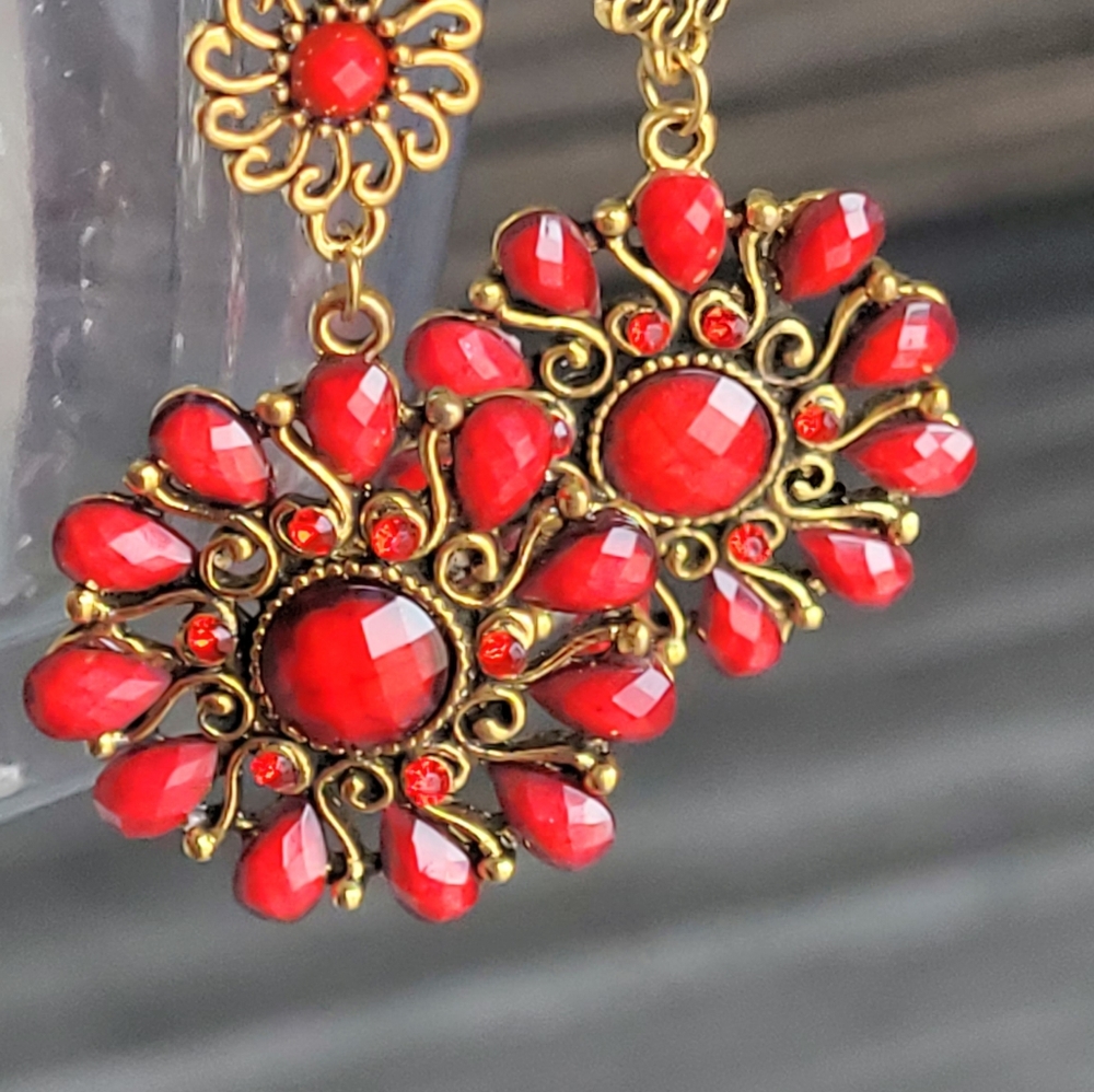 Red beats work Earring long chandelier Earring 7cm long Earring set.